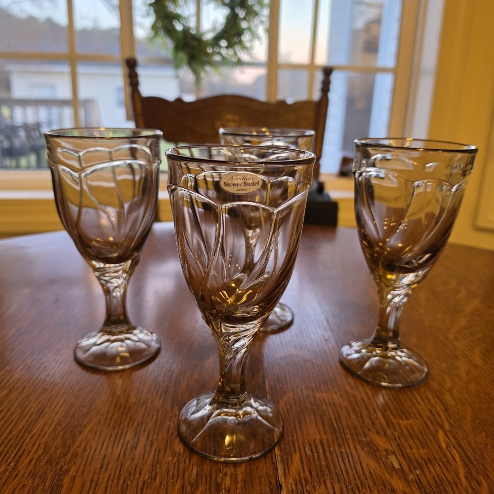 Noritake Sweet Swirl Gray‎ Water Goblets Stemmed Set Of 4